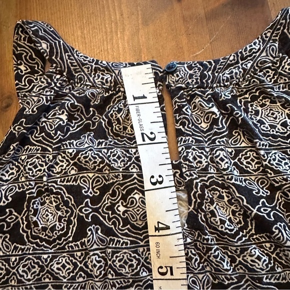 Loft Medium sleeveless black and white top - Picture 10 of 14